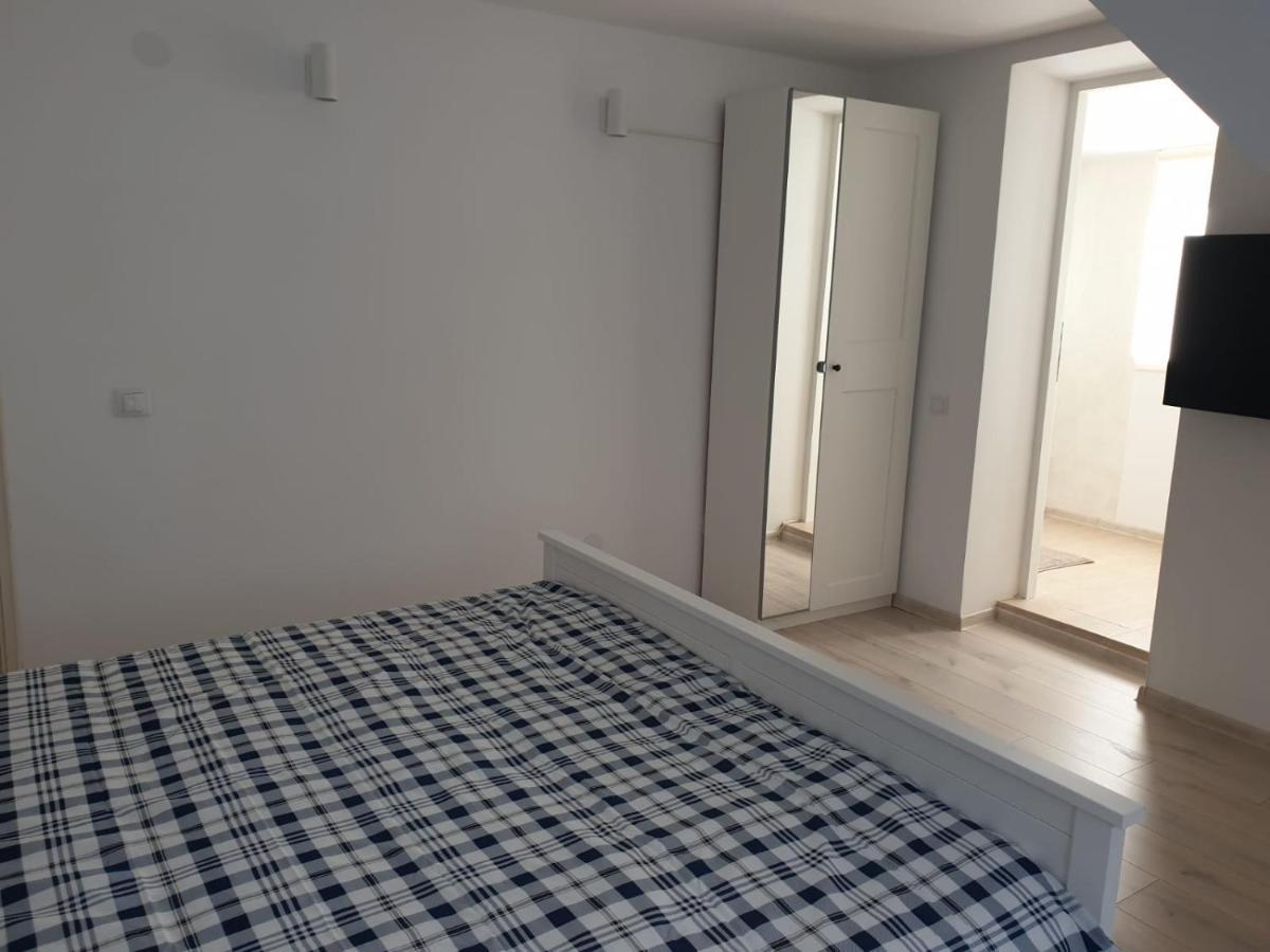 Casa Aris Lepsa Vrancea Hotel Bagian luar foto